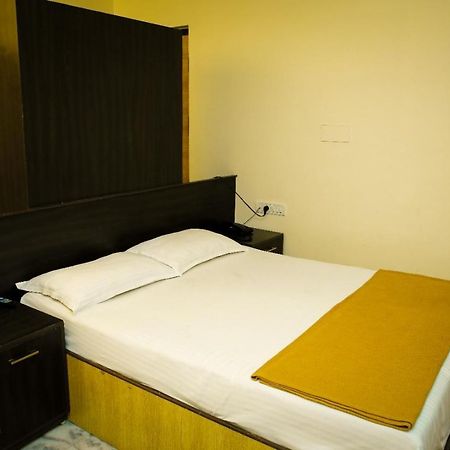 Hotel Arunachala Tiruvannamalai Bagian luar foto