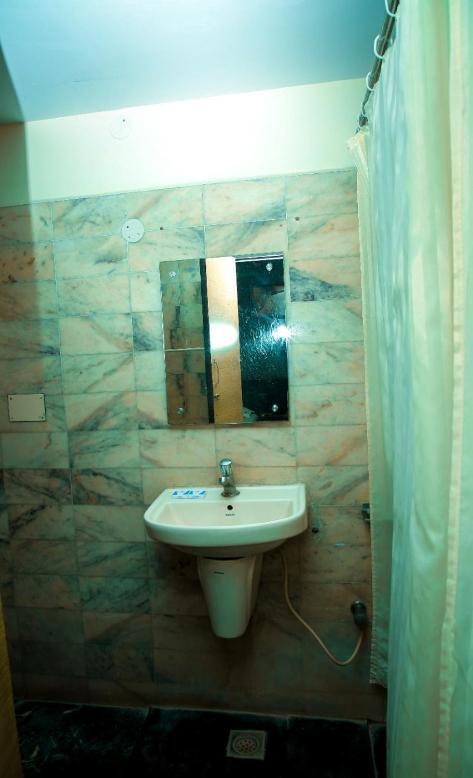 Hotel Arunachala Tiruvannamalai Bagian luar foto