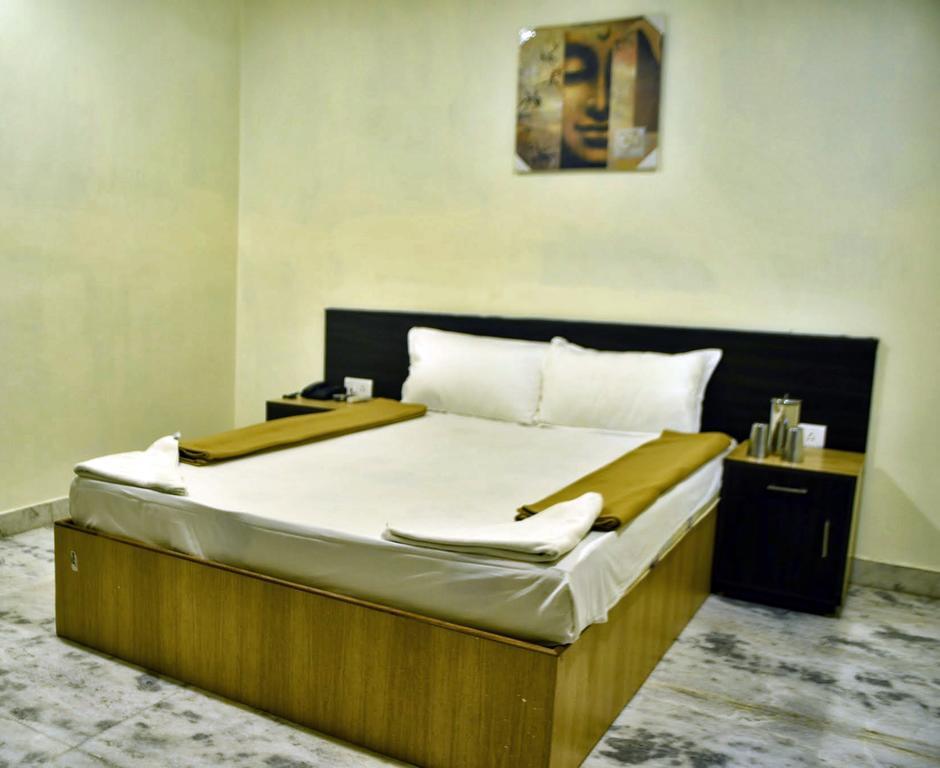 Hotel Arunachala Tiruvannamalai Bagian luar foto