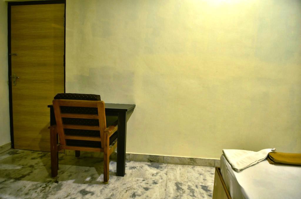 Hotel Arunachala Tiruvannamalai Bagian luar foto